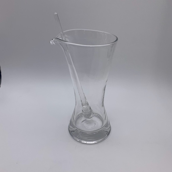 Hand Blown Vtg.Crystal Glass Martini Cocktail Juice Pitcher With Stirrer 24 Oz - Picture 4 of 16